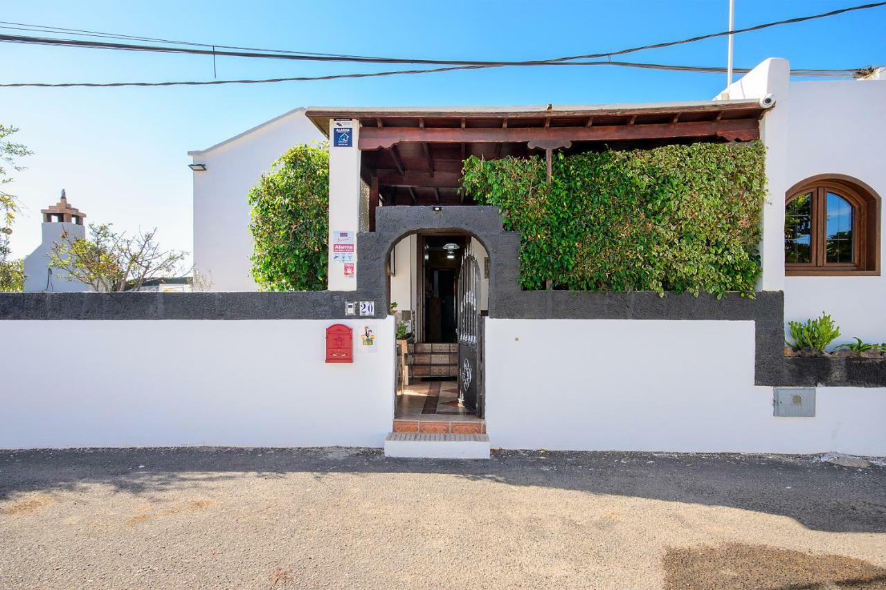 Hearth Away From House. Breia Villa Puerto del Carmen  Buitenkant foto