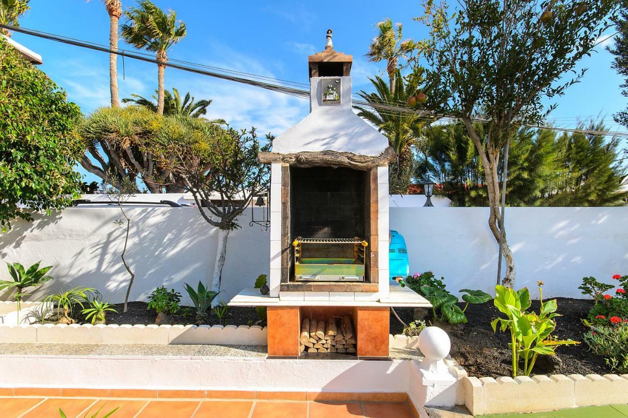 Hearth Away From House. Breia Villa Puerto del Carmen  Buitenkant foto