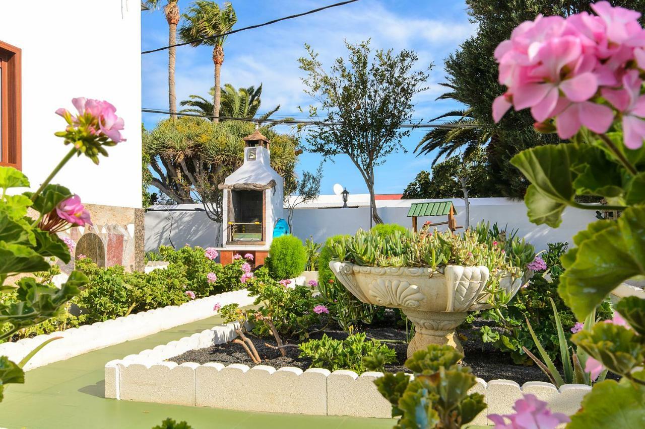 Hearth Away From House. Breia Villa Puerto del Carmen  Buitenkant foto
