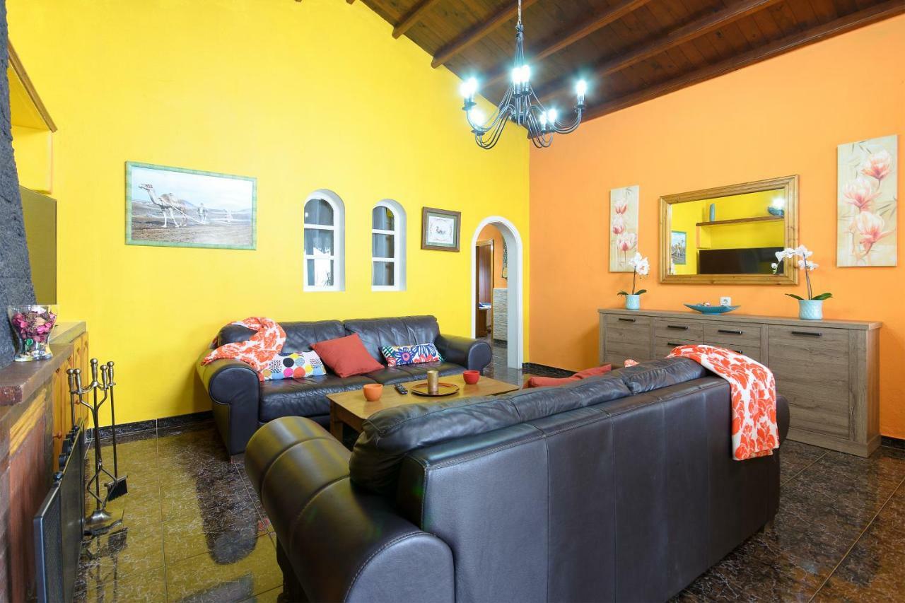 Hearth Away From House. Breia Villa Puerto del Carmen  Buitenkant foto